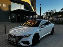Weiß Gebraucht 2018 VW Arteon R-line Limousine | 23.999 € (Fairer Preis)
