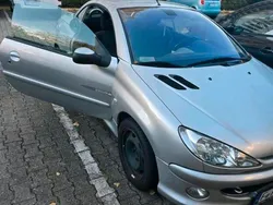 Silber Gebraucht 2005 Peugeot 206 CC Cabrio | 1.700 € (Fairer Preis)