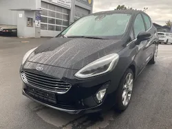 Obsidian schwarz metallic Gebraucht 2020 Ford Fiesta Titanium Kleinwagen | 14.475 € (Etwas zu teuer)