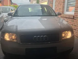 Silber Gebraucht 2001 Audi A4 Limousine | 1.850 € (Fairer Preis)