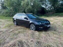 Schwarz Gebraucht 2019 Skoda Octavia Kombi | 13.500 €