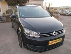 Schwarz Gebraucht 2011 VW Touran Trendline Van / Kleinbus | 4.999 € (Fairer Preis)