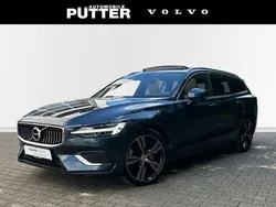 Metallic (blau Gebraucht 2021 Volvo V60 Inscription Kombi | 34.890 € (Etwas zu teuer)