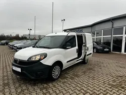 Weiss Gebraucht 2018 Fiat Doblò Van / Kleinbus | 10.900 € (Teuer)
