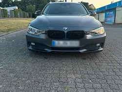 Grau Gebraucht 2013 BMW 320 M Sport Kombi | 13.200 € (Fairer Preis)