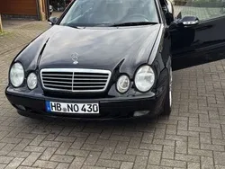 Schwarz Gebraucht 2000 Mercedes CLK430 Avantgarde Cabrio | 11.500 € (Teuer)