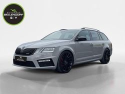 Grau Gebraucht 2017 Skoda Octavia RS Kombi | 20.470 € (Fairer Preis)