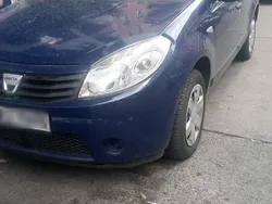 Blau Gebraucht 2009 Dacia Sandero Kleinwagen | 2.200 € (Fairer Preis)
