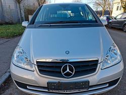 Silber Gebraucht 2009 Mercedes A180 Van / Kleinbus | 1.200 € (Fairer Preis)