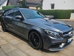 Grau Gebraucht 2017 Mercedes C63 AMG Limousine | 42.900 € (Guter Preis)