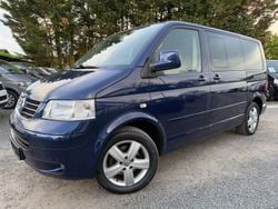 Blau Gebraucht 2009 VW T5 Highline Van | 17.999 € (Teuer)