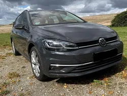 Grau Gebraucht 2018 VW Golf VII Kombi | 16.300 € (Fairer Preis)