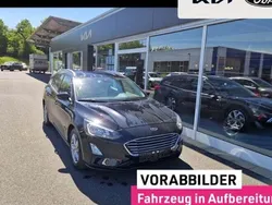 Schwarz Gebraucht 2019 Ford Focus Cool & Connect Kombi | 15.499 € (Fairer Preis)