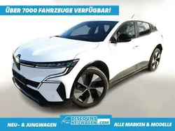 Gletscherweiß Gebraucht 2022 Renault Mégane Equilibre Limousine | 20.440 € (Guter Preis)