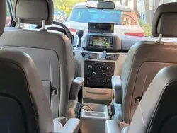 Silber Gebraucht 2011 VW Routan Van / Kleinbus | 7.550 €
