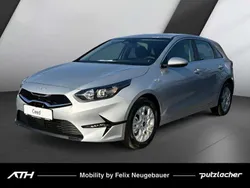 Sparkling silver Neu 2025 Kia Ceed Limousine | 26.850 € (Fairer Preis)