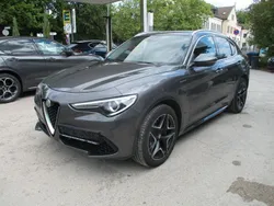 Grau Gebraucht 2021 Alfa Romeo Stelvio Lusso SUV | 28.700 € (Superpreis)