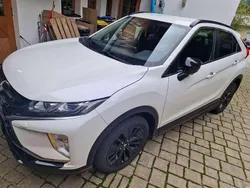 Weiß Gebraucht 2019 Mitsubishi Eclipse Cross SUV | 17.950 € (Fairer Preis)