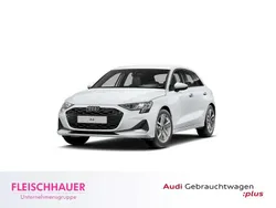 Gletscherweiß metallic Gebraucht 2025 Audi A3 Sportback Advanced Limousine | 35.490 € (Fairer Preis)