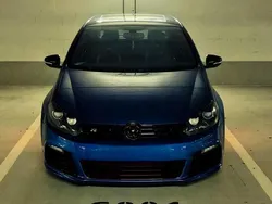 Blau Gebraucht 2011 VW Golf VI R Limousine | 16.000 €