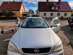 Silber Gebraucht 2001 Opel Astra Coupé | 1.500 € (Guter Preis)