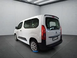 Weiß Gebraucht 2023 Citroën e-Berlingo Van / Kleinbus | 20.399 € (Guter Preis)