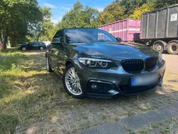 Grau Gebraucht 2020 BMW 220 M Sport Cabrio | 26.700 € (Fairer Preis)