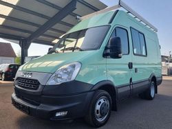 Grün Gebraucht 2013 Iveco Daily Van / Kleinbus | 9.990 €