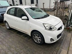 Weiß Gebraucht 2016 Nissan Micra Limousine | 7.000 € (Fairer Preis)