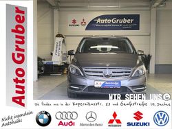 Grau Gebraucht 2012 Mercedes B180 Van / Kleinbus | 9.890 € (Fairer Preis)