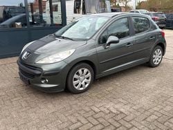 Grau Gebraucht 2010 Peugeot 206 Kleinwagen | 999 €