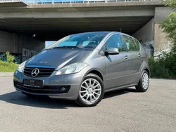 Silber Gebraucht 2009 Mercedes A160 Limousine | 4.000 € (Fairer Preis)