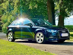 Schwarz Gebraucht 2016 Audi A3 Attraction Limousine | 10.500 € (Fairer Preis)