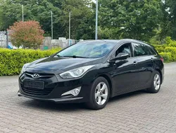 Schwarz Gebraucht 2014 Hyundai i40 Edition Kombi | 7.900 € (Fairer Preis)