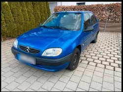 Blau Gebraucht 2000 Citroën Saxo Kleinwagen | 250 €