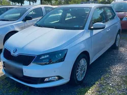 Weiß Gebraucht 2018 Skoda Fabia Style Kleinwagen | 5.999 € (Fairer Preis)