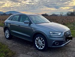 Grau Gebraucht 2024 Audi Q3 SUV | 13.500 €