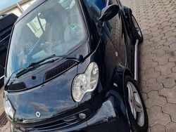 Schwarz Gebraucht 2004 Smart ForTwo Coupé Basis Coupé | 800 € (Superpreis)
