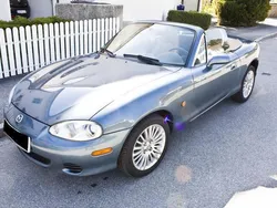 Blau metallic Gebraucht 2004 Mazda MX5 Impuls Cabrio | 8.880 €