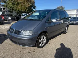 Berylliumgrau metallic Gebraucht 2010 Seat Alhambra Van / Kleinbus | 2.450 € (Superpreis)