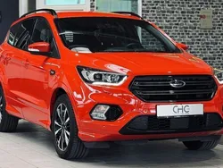 Rot Gebraucht 2019 Ford Kuga ST-Line SUV | 19.990 € (Fairer Preis)