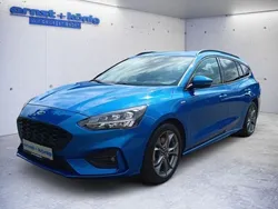 Blau Gebraucht 2020 Ford Focus ST-Line Kombi | 18.970 € (Teuer)