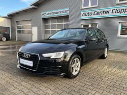 Brillantschwarz Gebraucht 2019 Audi A4 Ambiente Kombi | 17.900 € (Teuer)