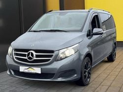 Grau metallic Gebraucht 2018 Mercedes V220 Van / Kleinbus | 32.990 € (Fairer Preis)