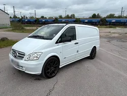 Weiß Gebraucht 2014 Mercedes Vito Edition Van / Kleinbus | 19.000 € (Teuer)