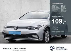 Reflexsilber metallic Gebraucht 2023 VW Golf VIII Life Limousine | 24.750 € (Fairer Preis)