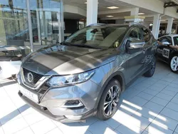 Grau Gebraucht 2021 Nissan Qashqai Zama SUV | 18.980 € (Fairer Preis)
