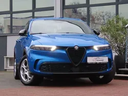 Blau Gebraucht 2023 Alfa Romeo Tonale SUV | 25.900 € (Guter Preis)