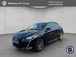 Perla nera schwarz metallic Gebraucht 2023 Peugeot e-208 Active Kleinwagen | 19.880 € (Superpreis)