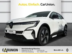 Weiß Neu 2024 Renault Mégane Limousine | 33.995 €